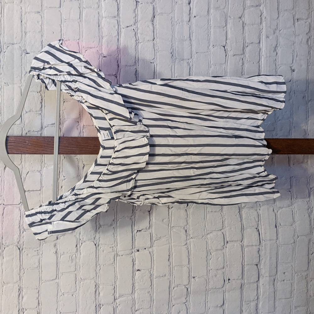 Old Navy Stripe Top